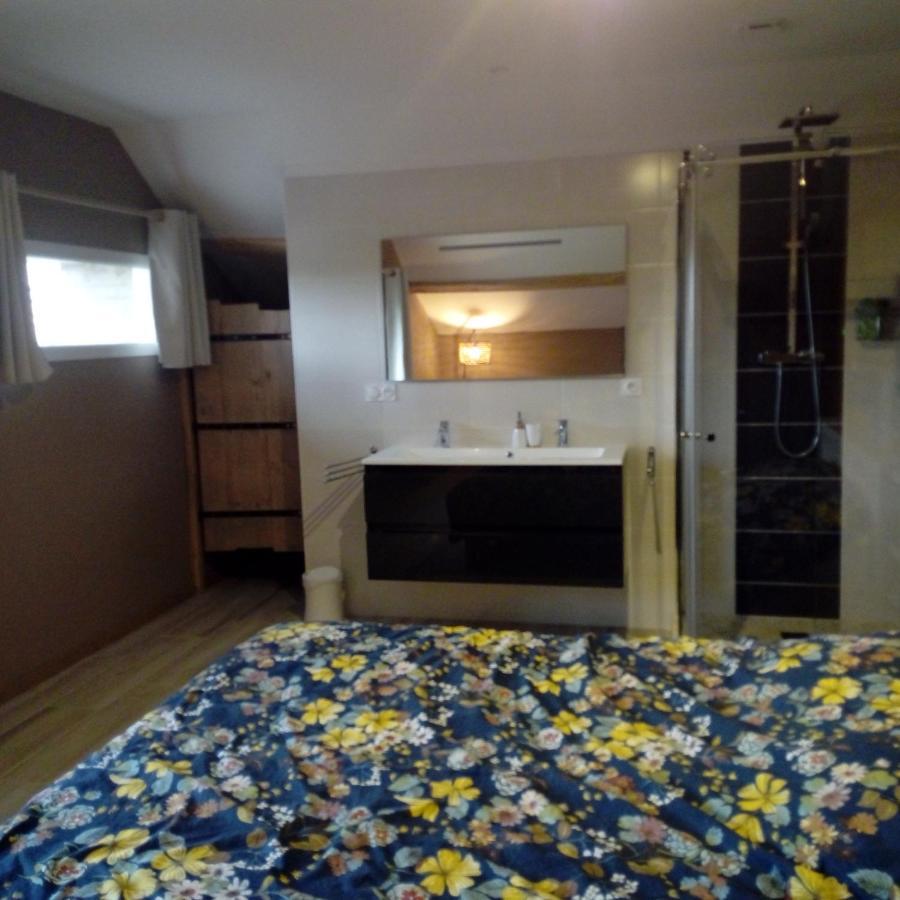 L'Anagramme, Chambres, Table D'Hotes Et Gite Pour Adultes, Naturistes Ou Non ! Cindre Exterior photo